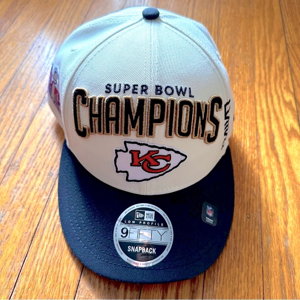 Kansas City Chiefs New Era Cream/Black Super Bowl LVIII Champions Low Profile